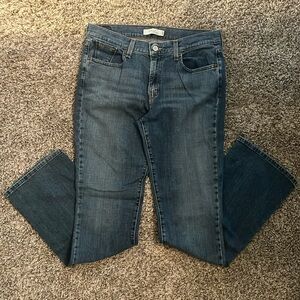 Size 10L Levi’s bootcut jeans
